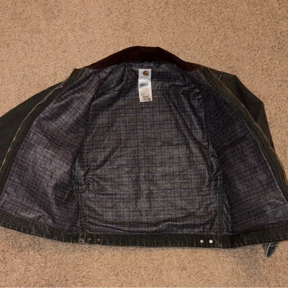 Carhartt Dark Green Jacket with Brown Collar Men’s J97 MOS - Picture 7 of 14